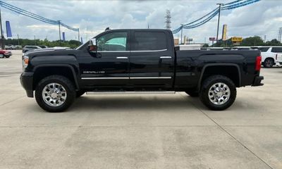 2017 GMC Sierra Denali