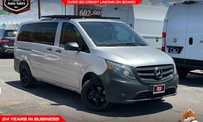 2016 Mercedes-Benz Metris Passenger