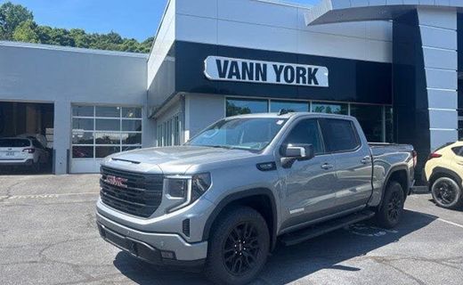 2026 GMC Sierra Elevation