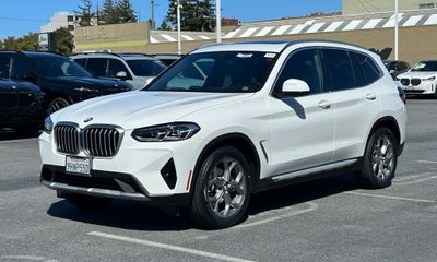 2023 BMW X3 sDrive30i