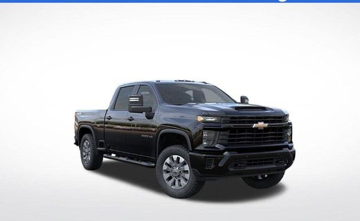 2026 Chevrolet Silverado HD Custom