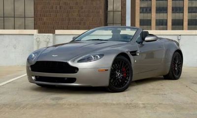 2009 Aston Martin V8 Vantage Roadster