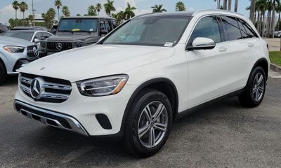 2022 Mercedes-Benz GLC-Class GLC300