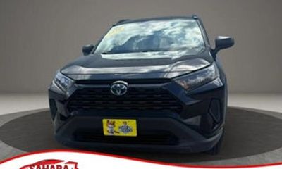 2020 Toyota RAV4 LE HV