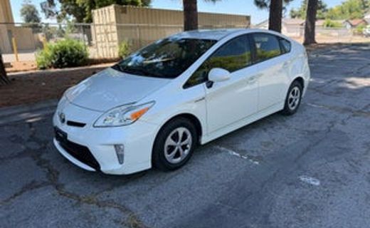 2014 Toyota Prius TWO