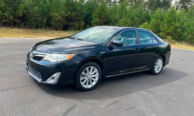 2012 Toyota Camry Hybrid