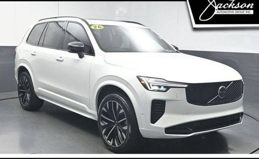 2026 Volvo XC90 Ultra Dark