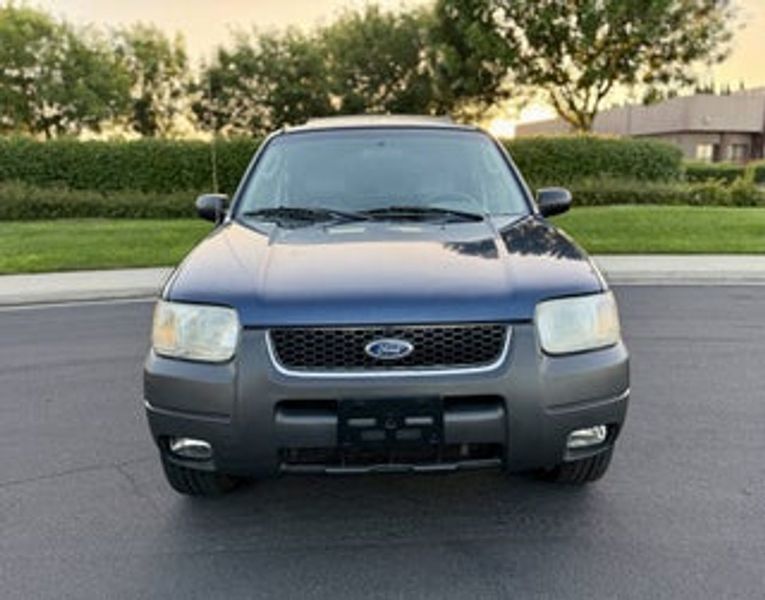 2003 Ford Escape — a typically priced live listing