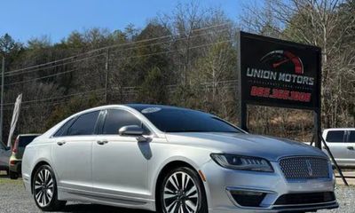 2017 Lincoln MKZ Reserve