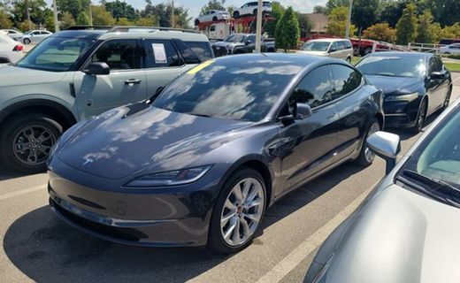 2025 Tesla Model 3 Long Range
