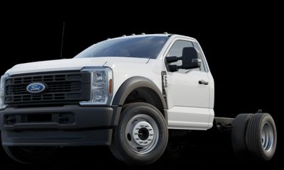 2024 Ford F-600 XL DRW