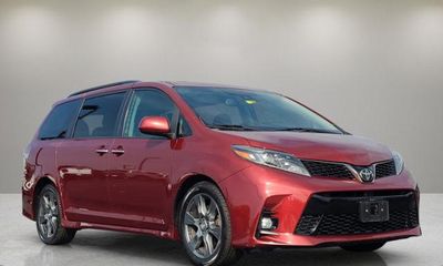 2018 Toyota Sienna SE Premium