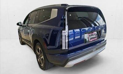 2026 Hyundai Ioniq 9 SE