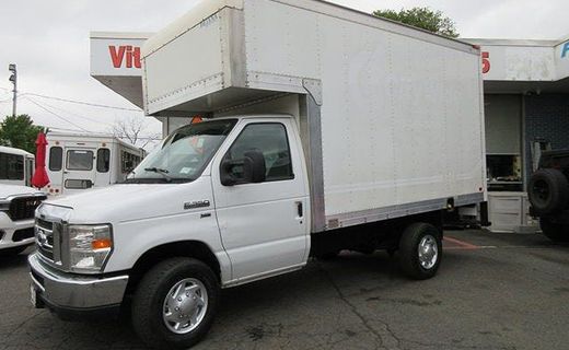 2013 Ford E-Series Chassis E 350