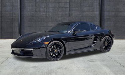 2025 Porsche 718 Cayman