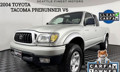 2004 Toyota Tacoma Deluxe