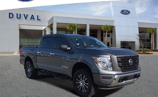 2021 Nissan Titan