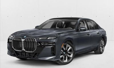 2026 BMW 740I