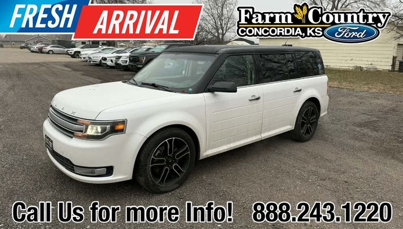2013 Ford FLEX — a typically priced live listing