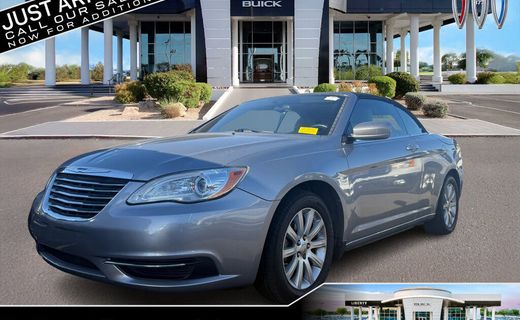 2013 Chrysler 200