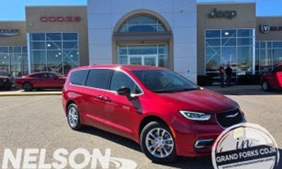 2027 Chrysler Pacifica Limited
