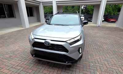 2023 Toyota RAV4 XSE