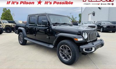2022 Jeep Gladiator Overland
