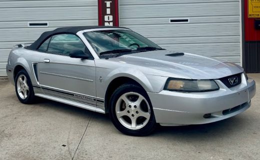 2001 Ford Mustang Base