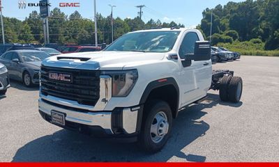 2026 GMC Sierra HD Pro