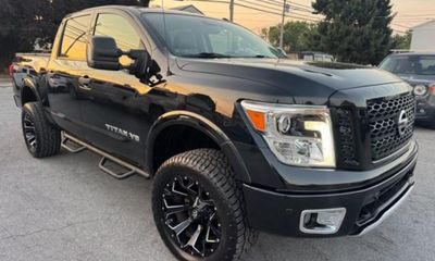 2018 Nissan Titan SV