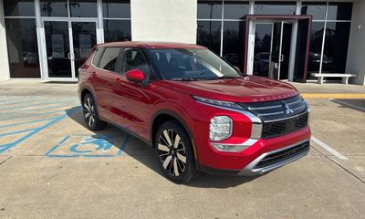 2026 Mitsubishi Outlander