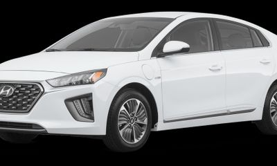 2022 Hyundai Ioniq SEL
