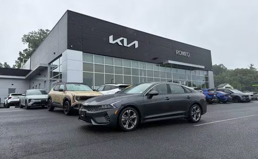 2024 Kia K5 EX