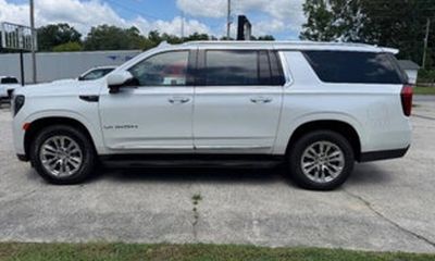 2022 GMC Yukon XL Denali