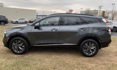 2023 Kia Sportage SX P
