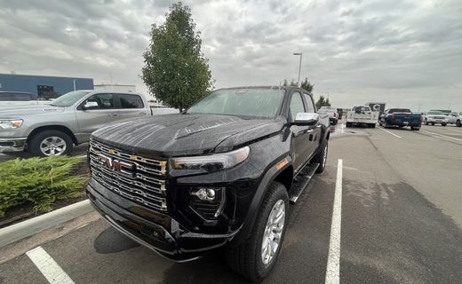 2023 GMC Canyon Denali
