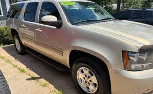 2011 Chevrolet Suburban LT
