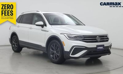 2023 Volkswagen Tiguan SE