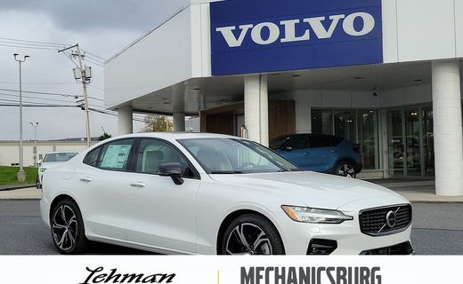 2023 Volvo S60 Core Bright Theme