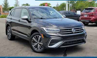 2024 Volkswagen Tiguan 4Motion Wolfsburg Edition