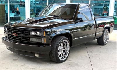 1990 Chevrolet GMT-400 454SS