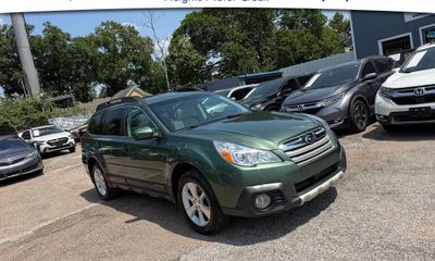 2014 Subaru Outback Limited CWP Navi
