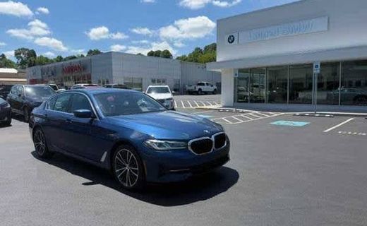 2021 BMW 530I