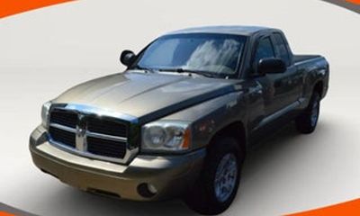 2005 Dodge Dakota