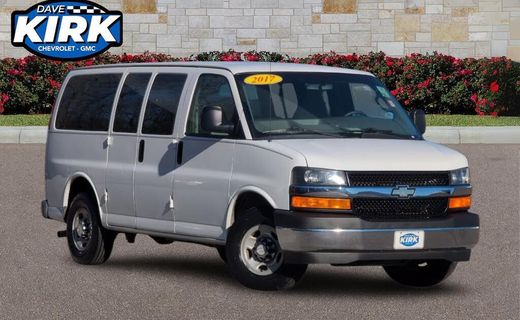 2017 Chevrolet Express LT