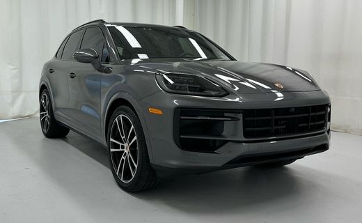 2025 Porsche Cayenne S