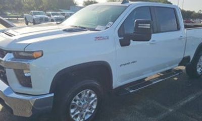 2023 Chevrolet Silverado HD LT