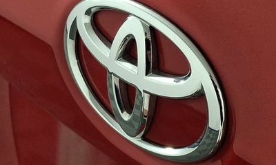 2018 Toyota Corolla L LE SE