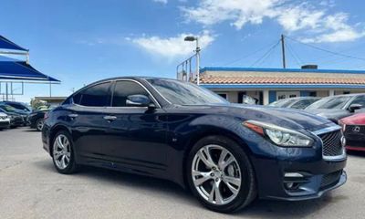 2015 Infiniti Q70 3 7
