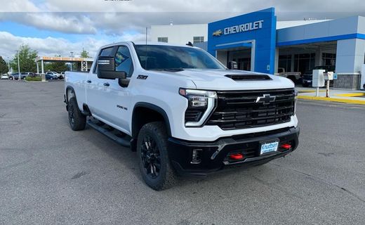 2026 Chevrolet Silverado HD LT